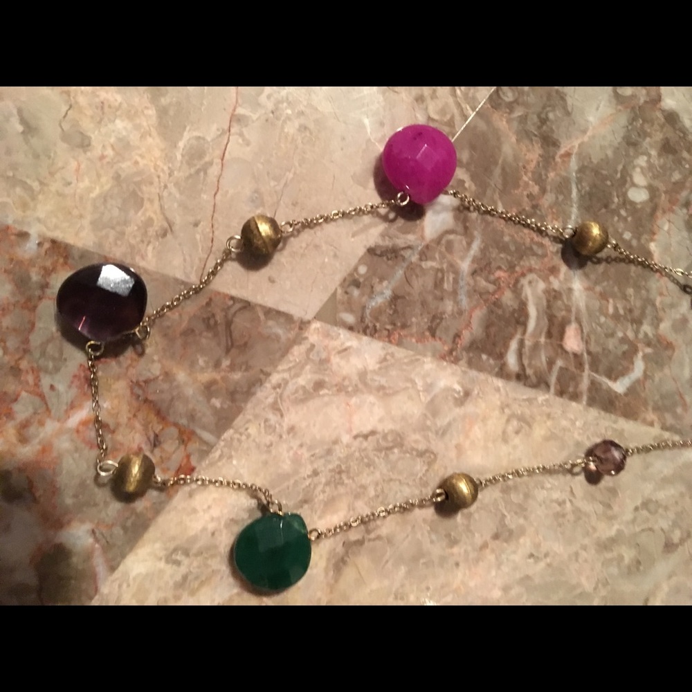New Without Tags!!! Short stone and chain necklace